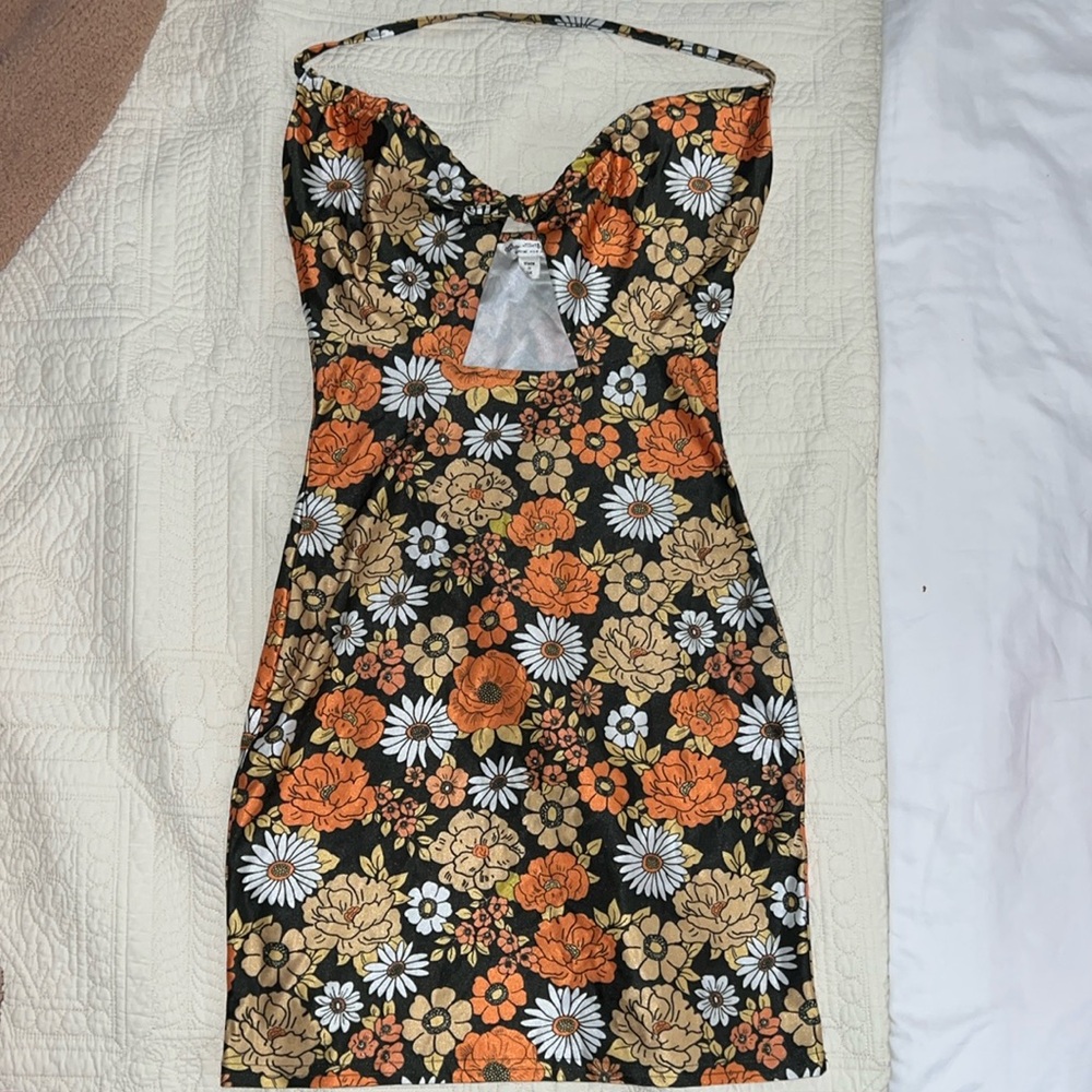 Miss Selfridge Floral Halter mini Dress